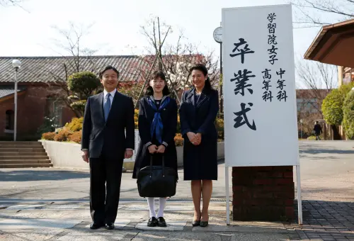 媽媽爆乳出席兒畢典惹議！日本少婦、熟女怎麼穿？日媒超詳細建議
