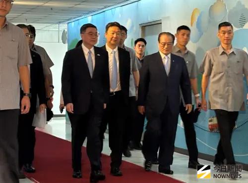 台鐵工會鐵路節提1請求　卓揆宣布主管加給調升回溯6月1日生效