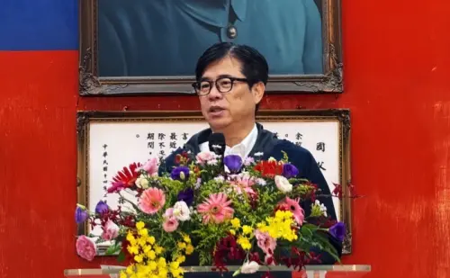 ▲ 陳其邁在致詞時期勉警察局長趙瑞華與警察團隊持續堅守崗位，共同守護城市安全。（圖／高市警局提供）
