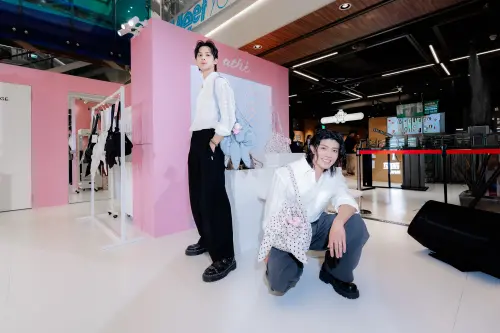 夏浦洋公開夢幻情人穿搭　男團FEniX雙帥帶貨粉絲秒買單