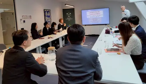 Potočnik speaks to the Taiwanese delegation led by former premier Jiang. (Fair Winds Foundation)