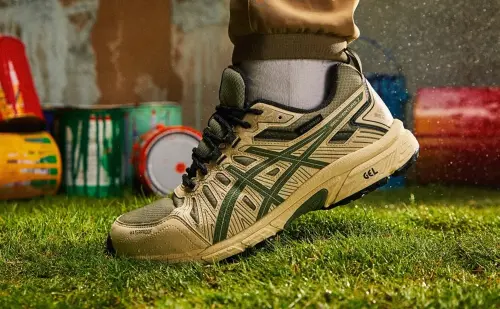 ▲ASICS「GEL-VENTURE系列」價格偏平價，目前一雙約落在2380元至2980元，若在各大電商平台有機會拿到低於2000元的優惠價格。（圖／ASICS Sportstyle臉書）