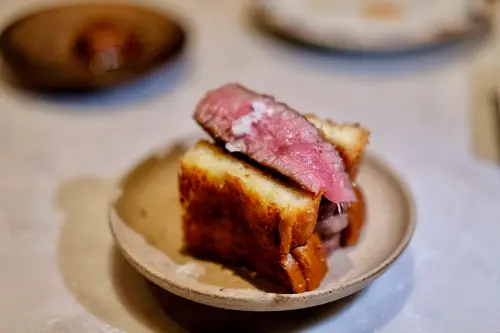 燒肉名店「牛花」進駐台中！開幕送和牛三明治　主攻和牛赤身套餐