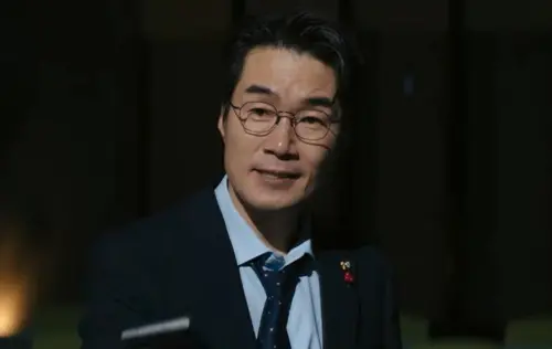 宋英奎演活《鐵拳教育》議員成遺作！導演淚憶：剪第1集時收噩耗