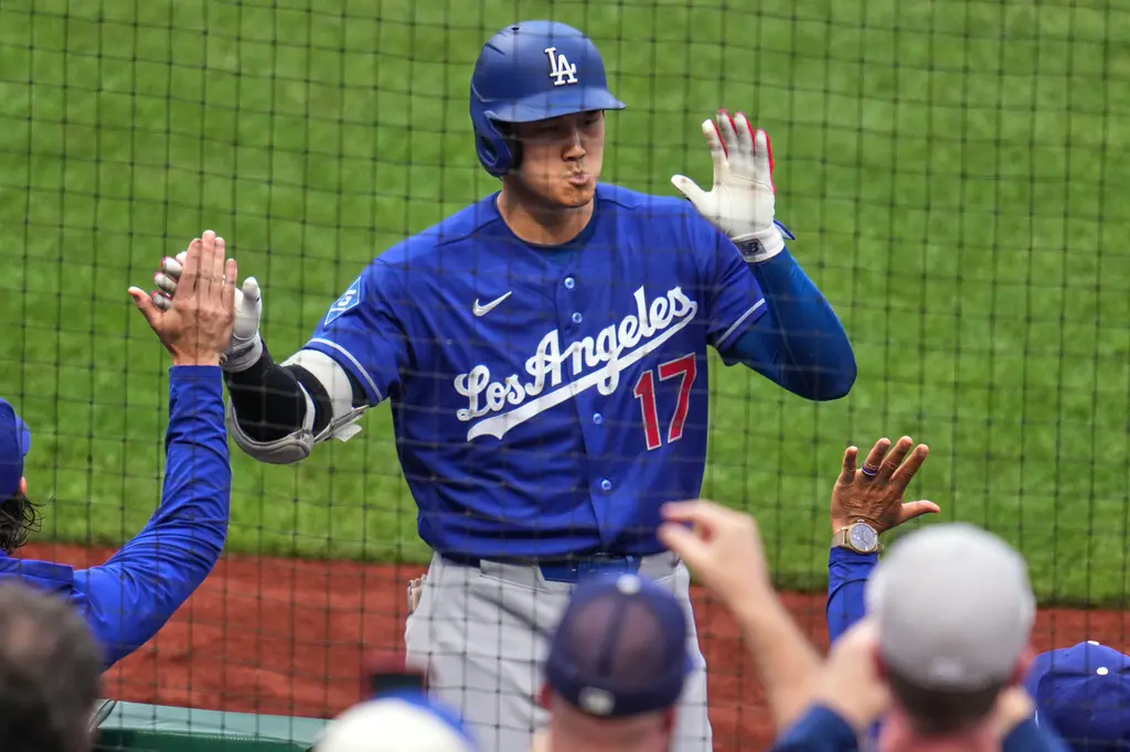 大谷翔平夯第13轟！單手撈出去太猛　海盜主播崩潰：哪來的外星人