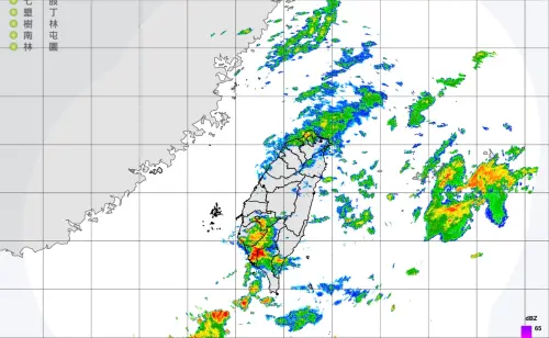 ▲雷達合成回波圖，旺盛對流已來到南台灣上空。（圖／中央氣象署提供）