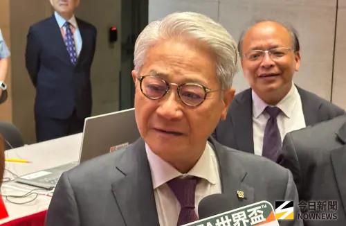 連名字都想好！小股東敲碗台新新光金成立職棒球隊　吳東亮鬆口了