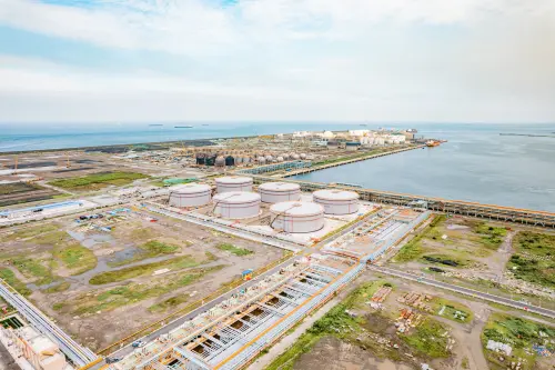 交通部投資572億建設商港　5年拚貨櫃量1550萬TEU、客運140萬人次