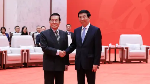「台灣人是堂堂正正中國人」張榮恭會王滬寧：兩岸應尊重不同制度