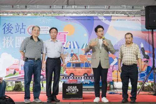 ▲沈伯洋出席後站商圈戰鬥陀螺爭霸戰開幕式。（圖／沈伯洋辦公室提供）