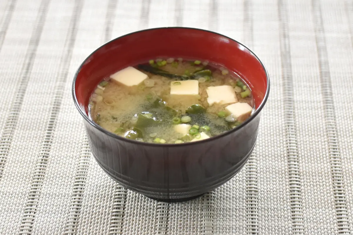 台灣人早餐不喝滑菇味噌湯？日本民宿老闆求問爆紅　釣出網友解答