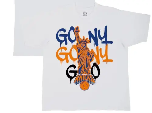 ▲Stadium Essentials推出的「Go NY Go」自由女神塗鴉T-Shirt，將紐約城市精神與尼克奪冠榮耀融合，充滿街頭潮流風格。（圖／翻攝自Fanatics官網）
