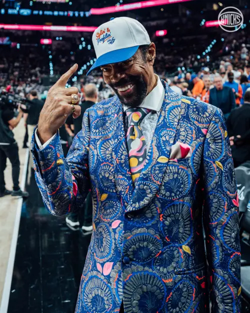 ▲1973年里德（Willis Reed）與弗雷澤（Walt Frazier）為這座城市帶來上一座金盃，如今後者再次見證此光景。（圖／取自紐約尼克 X）