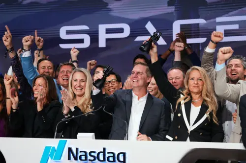 SpaceX上市揭密！馬斯克悄悄屯3萬枚比特幣　帳面獲利近一倍