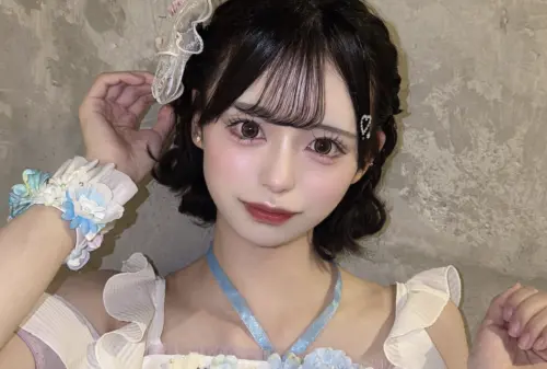 出道2天秒翻車！20歲偶像被爆「風俗店」下海過往　服務菜單公開