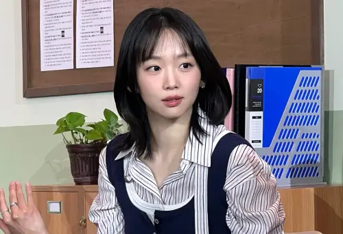 ▲秦基周外型甜美有氣質，罵起髒話反差極大。（圖／翻攝自秦基周IG@jinkijoo）