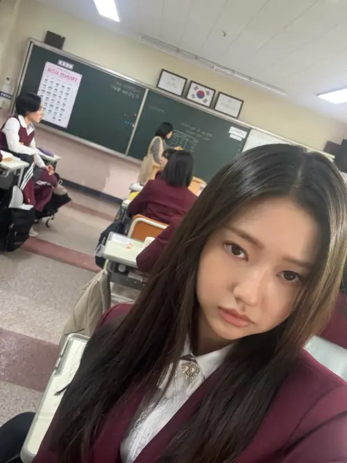 ▲第三集昭演女子高中，是改編自2017年尚西國中教師被誣陷性騷擾後身亡事件。（圖／IG@shuuuuu._yn）