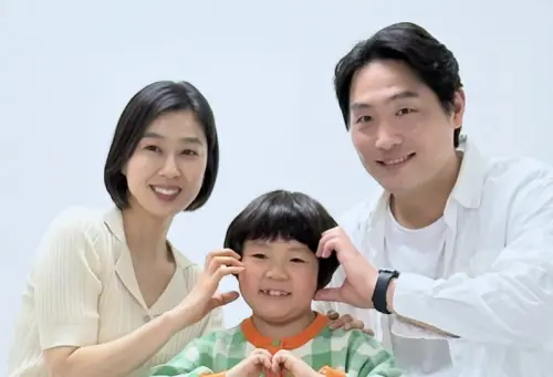 宇振爸爸在演《鐵拳教育》之前失業！學姐朴智妍一通電話救了他