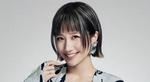 ▲Lulu這次不當典禮主持人，笑說可以晚一點上班。（圖／台視提供）
