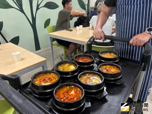 ▲桃機工區的三星公司員工食堂，「韓味」飄香。（圖／記者李青縈攝）