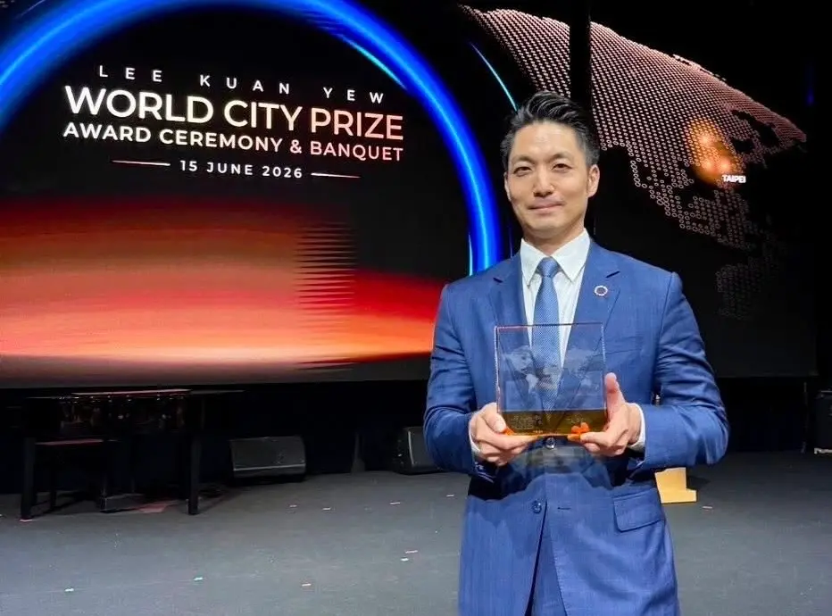 ▲台北市長蔣萬安出席2026世界城市高峰會將台北比喻成台灣火鍋，隨即被網友抓包早在兩年多前出訪美國時就用過一樣的比喻。（圖／蔣萬安臉書）