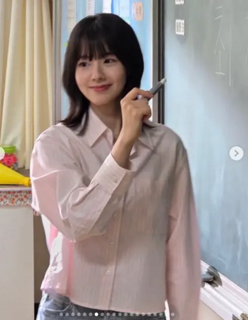 ▲ 宋詩安在《鐵拳教育》飾演精神崩潰的小學老師。（圖／翻攝自IG@songsiaxn）