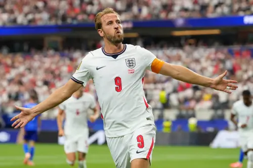 ▲英格蘭隊長凱恩（Harry Kane）在本場比賽梅開二度，正式追平名宿李納克（Gary Lineker）保持的隊史世界盃10顆進球紀錄。（圖／美聯社／達志影像）