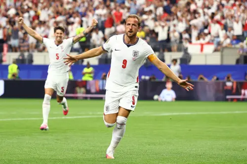 ▲英格蘭國家隊隊長哈里·凱恩（Harry Kane）在對陣克羅埃西亞的比賽中梅開二度，靠著兩次精彩進球與防守端的捨身攔截拿下8分最高分。（圖／路透／達志影像）