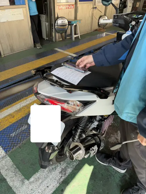 機車改裝排氣管未登記恐罰3600元！新制上路2個月近千件違規