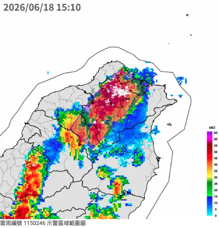 ▲旺盛的對流常伴隨雷電、劇烈降雨與強陣風，甚至可能出現冰雹，並使能見度變差，威脅戶外活動，影響行車與航行安全。（圖／取自中央氣象署）