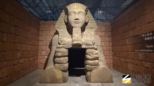 ▲展覽以「河流孕育文明」為核心概念，透過最新數位投影技術、環繞音效、多媒體互動裝置及大型情境造景，重現四大古文明的歷史場景與文化成就。（圖／記者陳美嘉攝，2026.06.18）