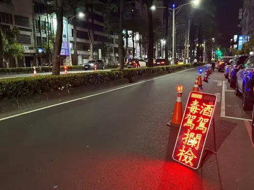 ▲ 高市警局針對轄內毒駕高風險路段、易聚集施用毒品場所周邊、娛樂場所及重要交通節點加強勤務部屬。（圖／高市警局提供）