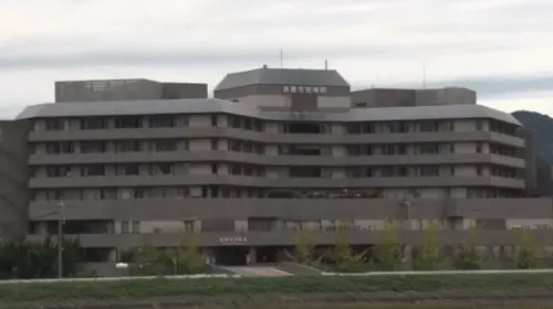 ▲《神經外科醫師竹田君》故事原型源自日本兵庫縣赤穗市民醫院醫療事故，也讓醫療安全與制度改革再次受到社會關注。（圖／翻攝赤穗市民醫院）