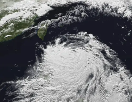 天氣／米克拉颱風減速了！明起急轉雨連下6天　周五鋒面接力襲台