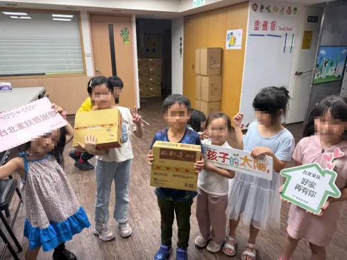 特企／關懷弱勢家庭不間斷　駿明工程捐贈300包麵條助台北家扶