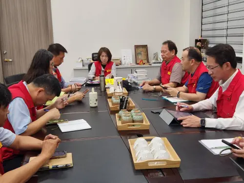 屏東超大豪雨釀積淹水！周春米宣布14時起全縣停班、停課