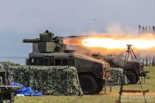 A ROC Army towed missile unit conducts a coastal defense exercise. (MNA)
