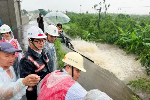豪雨襲旗美地區　陳其邁要求全力投入防汛應變工作