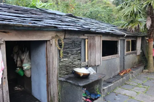 Traditional Rukai indigenous stone house in Wulai Township built entirely from stacked local slate slabs. (Bureau of Cultural Heritage, Ministry of Culture)