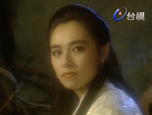 ▲朱寶意在《小俠龍旋風》扮演「神仙姐姐」花舞影，扮相美麗動人。（圖／翻攝自TTV 台視官方頻道 TTV Official Channel YT）