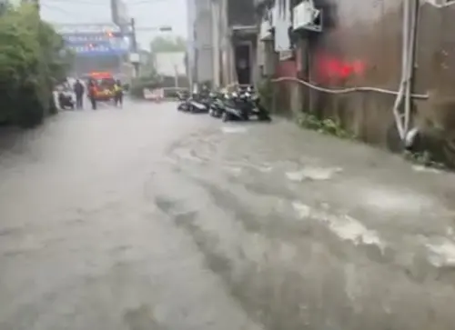 台中太原地下道水深逾176公分！布袋義竹突列警戒　39區淹水警戒