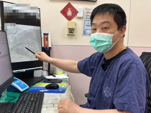 出入冷氣房溫差大少喝水　40歲男爆二度心梗