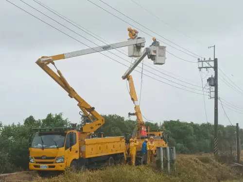 屏東逾1.7萬戶停電　台電下午完成復電