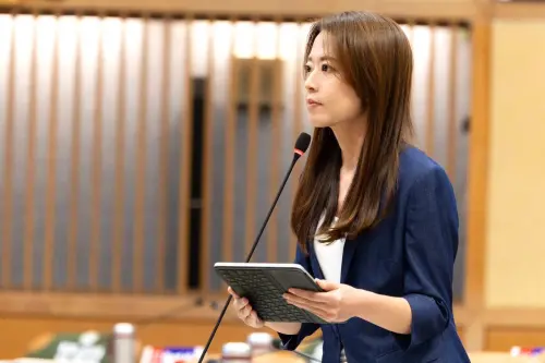 ▲江怡臻6月9日拋出震撼彈，不參與2026年新北市議員選舉。（圖／擷取自江怡臻臉書）