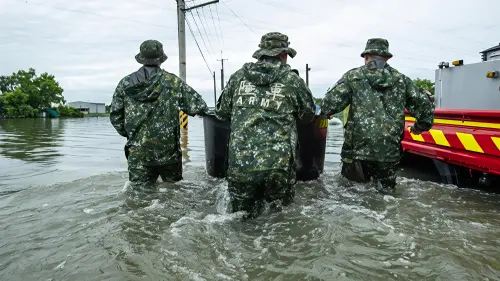 周春米宣布放寬標準！屏東淹水不到50公分也能領1萬
