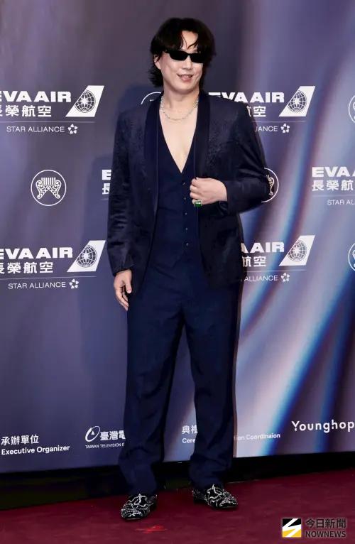 ▲蕭煌奇難得穿上性感風格的服裝，博得收看金曲紅毯的網友好評。（圖／NOWNEWS攝影中心）