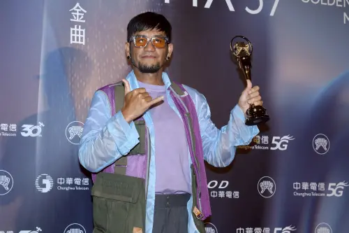 ▲張震嶽昨晚頂著超罕見的厚重瀏海登場。（圖／NOWNEWS攝影中心）
