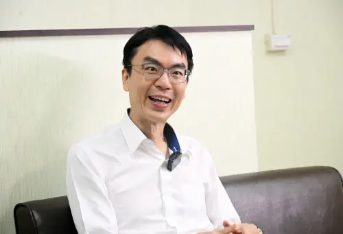 專訪／不是抄襲《行動急診室》！温世政曝返鄉後最震撼的一堂課