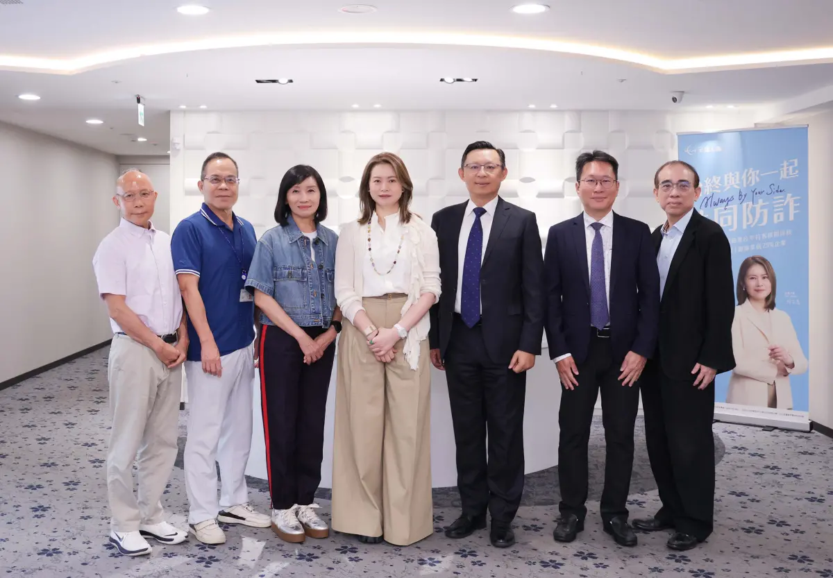 ▲董事長林文惠日前率領總經理及全體董事，親赴桃園分公司視察友善服務措施。（圖／業者提供）
