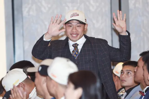 ▲樂天桃猿在中職新人選秀會第7輪，指名台日混血捕手白井雄登。（圖／記者朱永強攝,2026.6.29）